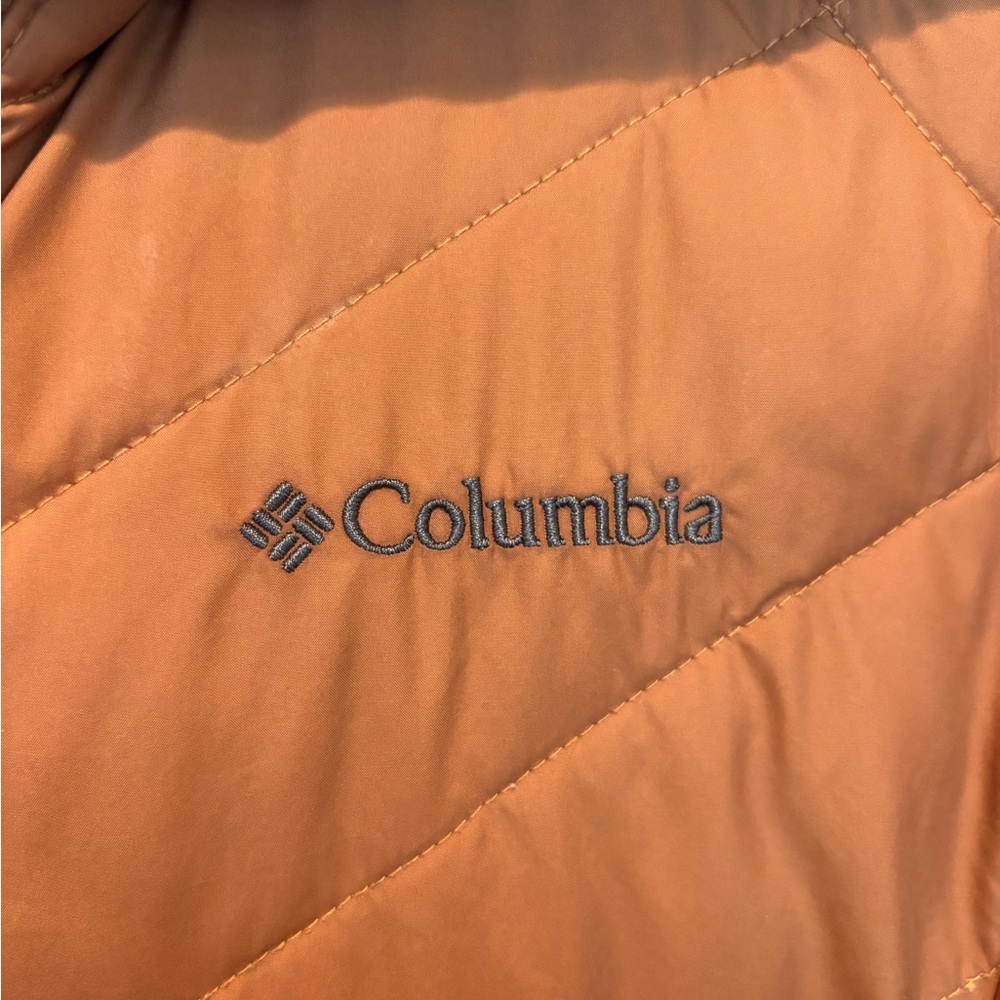 Columbia Women's Rust/ Puffer Jacket Medium - Picture 4 of 8